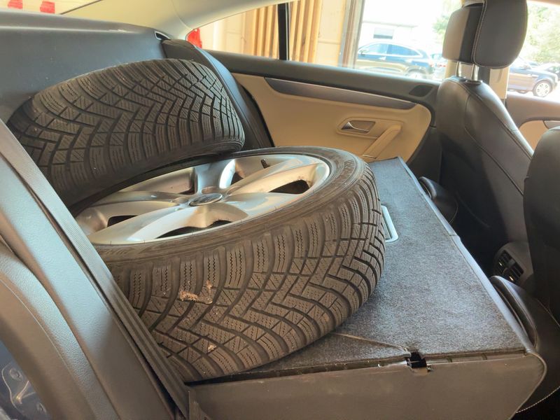 Volkswagen CC 2.0 TDI BlueMotion Tech — zdjęcie 14