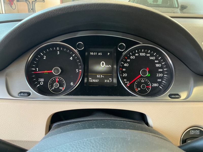 Volkswagen CC 2.0 TDI BlueMotion Tech — zdjęcie 13
