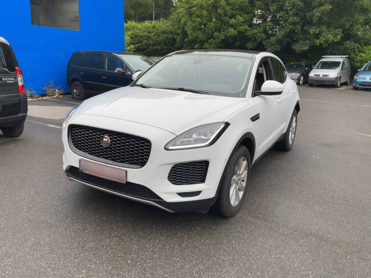 Jaguar E-Pace 2018 — photo 1