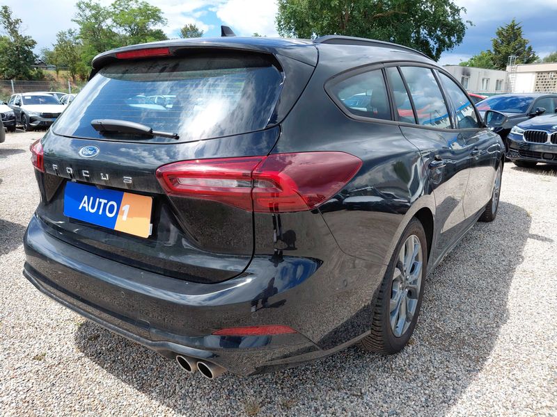 Ford Focus 1.5 TDCi EcoBlue ST-Line — zdjęcie 5