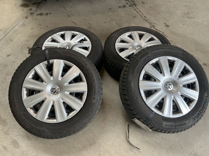 Volkswagen Touran 2.0 TDI Highline BlueMotion Tech 2016 – снимка 15