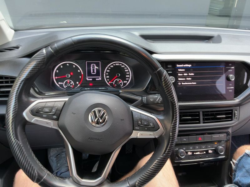 Volkswagen T-Cross 1.0 TSI Life 2020 – снимка 18