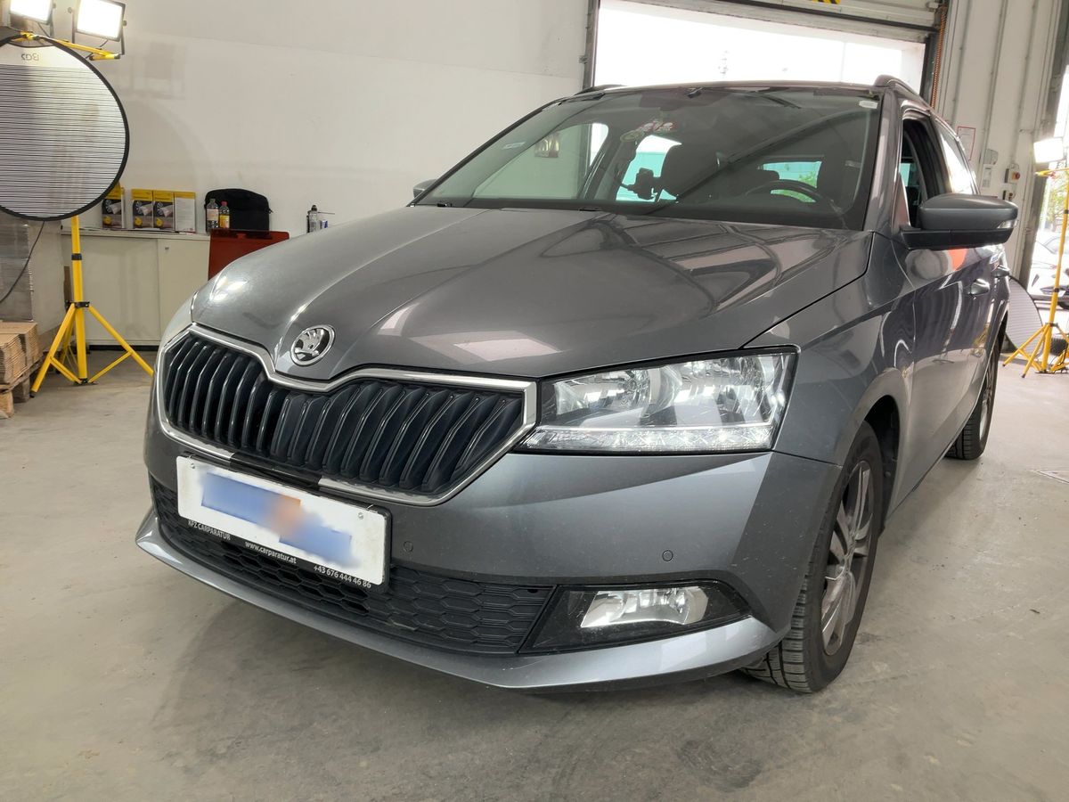 Skoda Fabia 2022 — photo 1