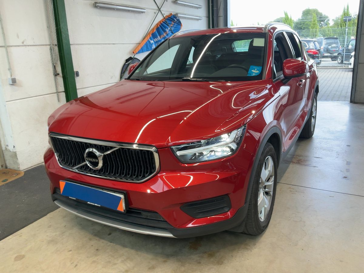 Volvo XC40 1.5 Momentum 2WD