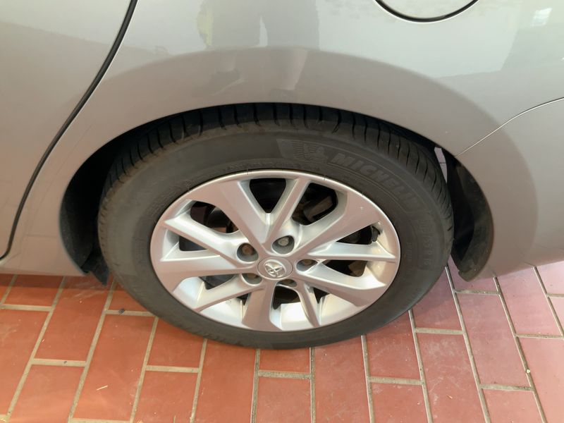 Toyota Auris Touring Sports 1.6 Life+ 2013 – снимка 5