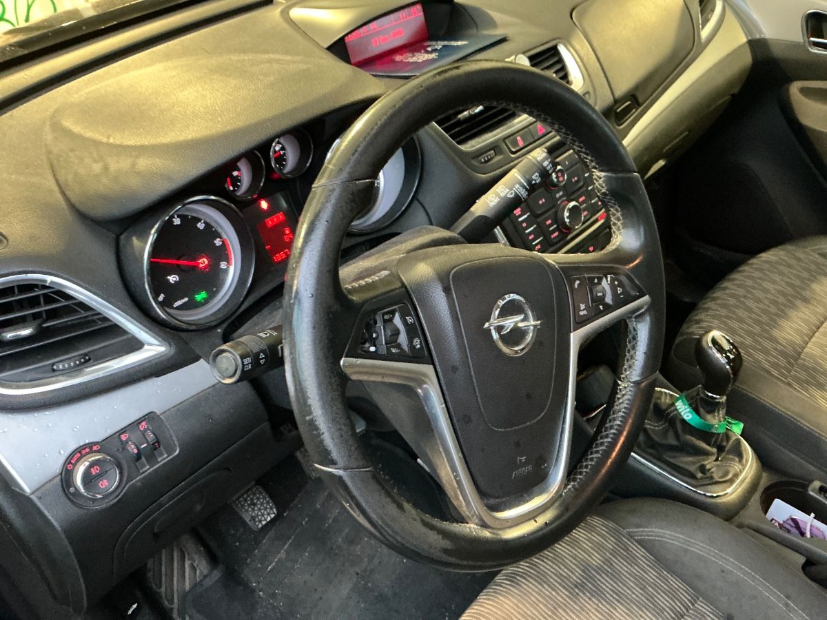 Opel Mokka 2016 — photo 36
