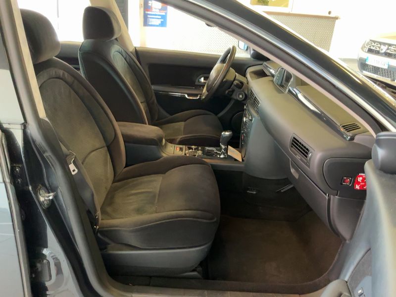Citroen C6 2.7 V6 HDi BiTurbo Lignage — zdjęcie 11