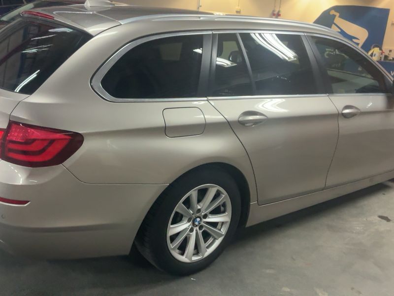 BMW 5er 520d 2011 – снимка 8