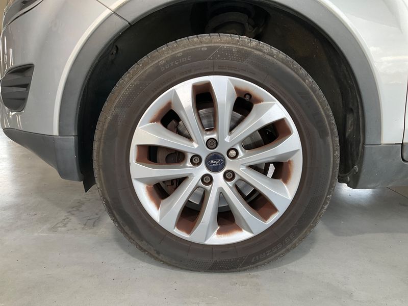 Ford Kuga 2.0 TDCi Titanium 2010 – снимка 3
