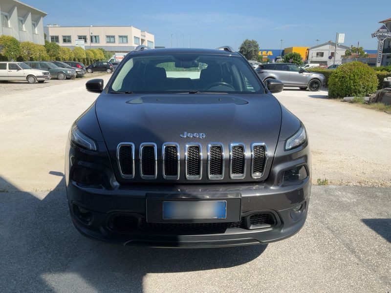 Jeep Cherokee 2.2 M-Jet Longitude 4WD — zdjęcie 9