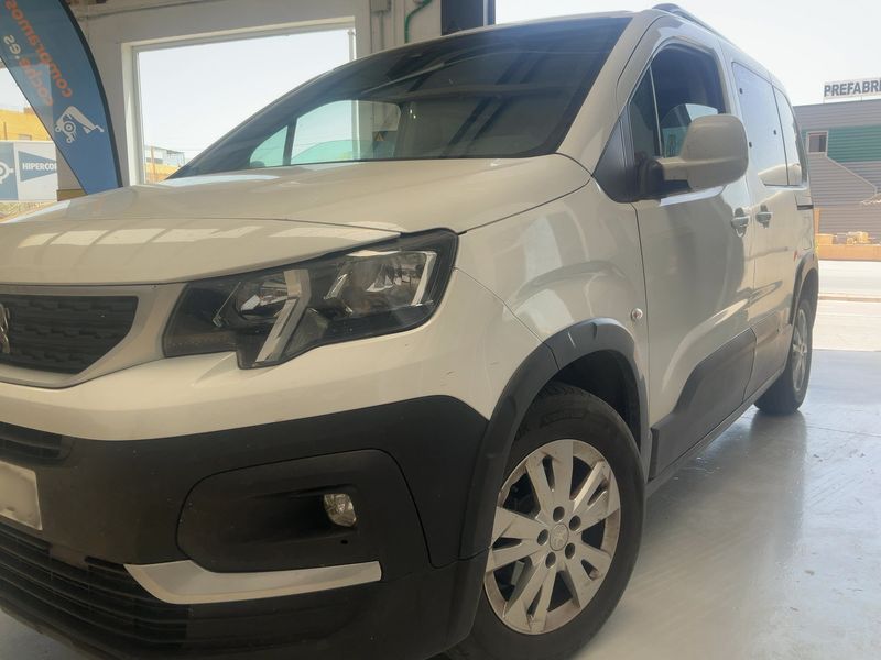 Peugeot Rifter 1.5 Blue-HDi Active L1 — zdjęcie 2