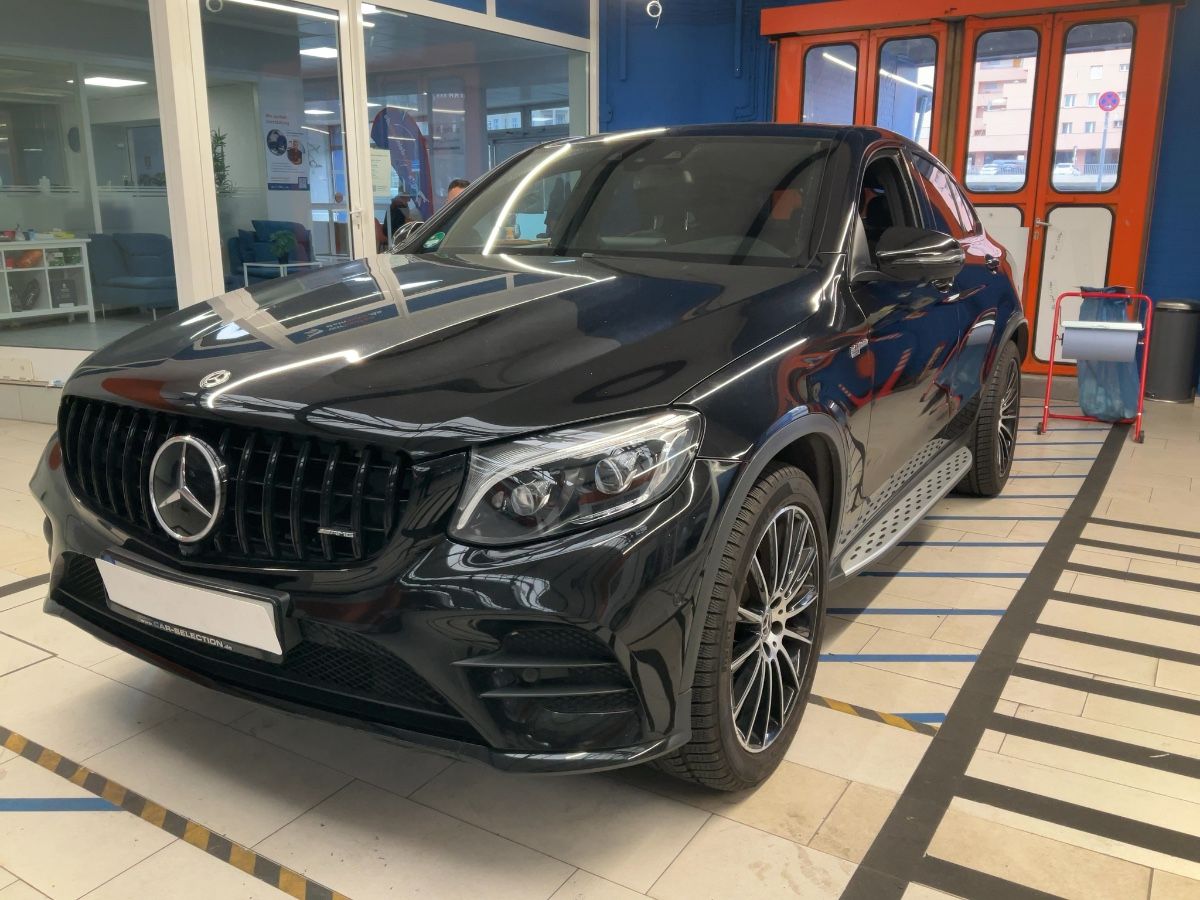 Mercedes-Benz GLC-Klasse GLC 300 4Matic AMG Line