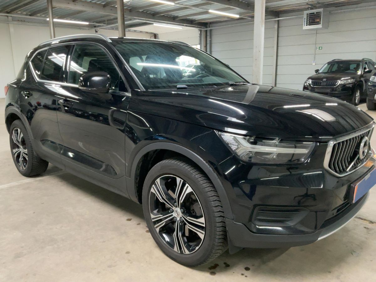 Volvo XC40 2022 — photo 13