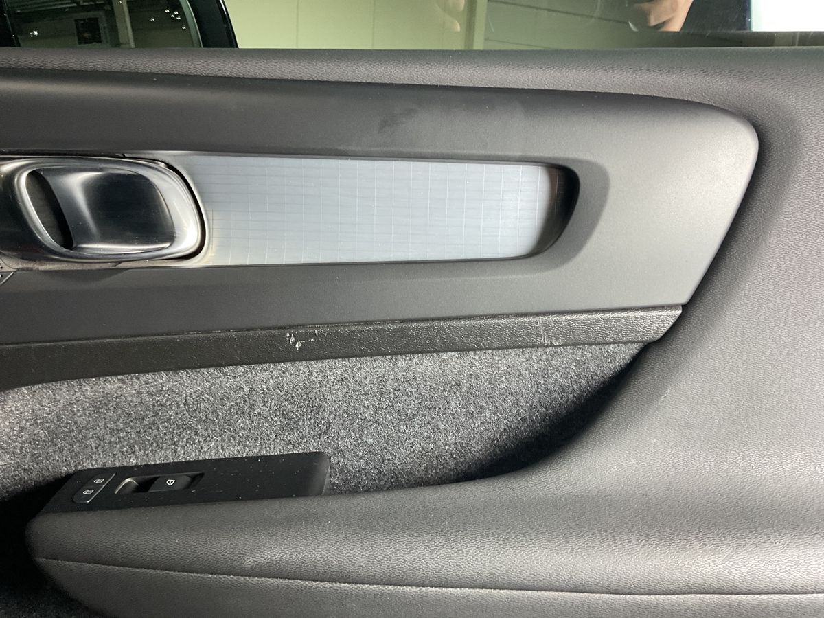Volvo XC40 2022 — photo 36