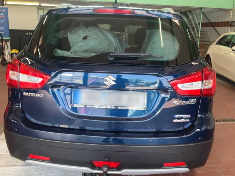 Suzuki SX4 1.4 BoosterJet Comfort+ 4x4 — zdjęcie 5