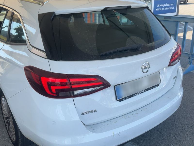 Opel Astra 1.6 CDTI DPF Excellence 2016 – снимка 6