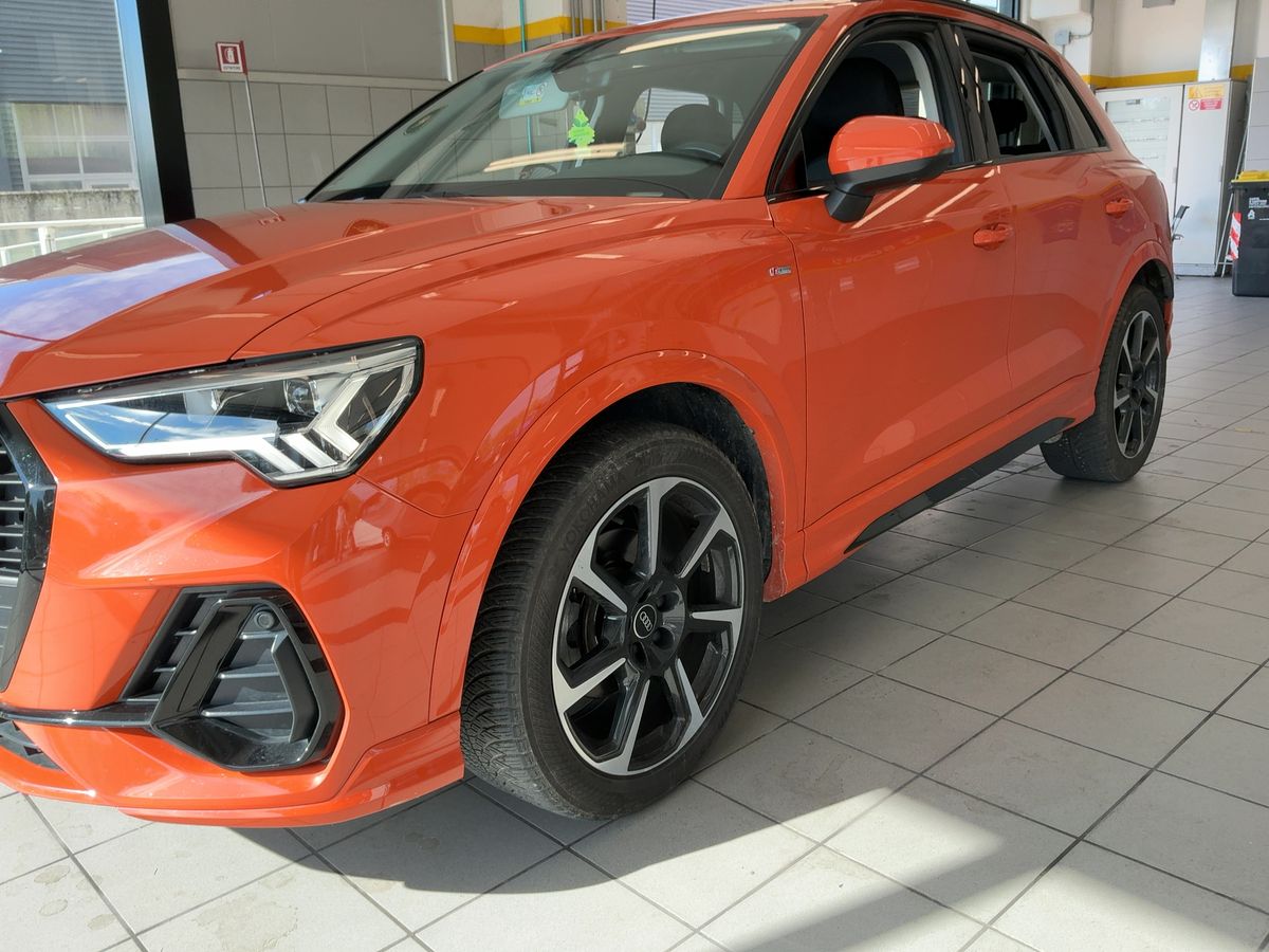 Audi Q3 35 TDI S Line