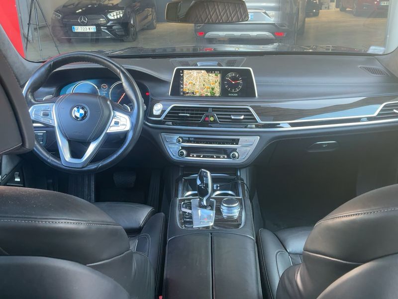 BMW 7er 730d L xDrive — zdjęcie 12