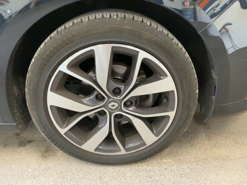 Renault Megane 1.5 dCi Energy Intens 2016 – снимка 11
