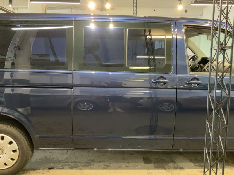 Volkswagen T5 Caravelle 2.0 TDI Comfortline lang — zdjęcie 7