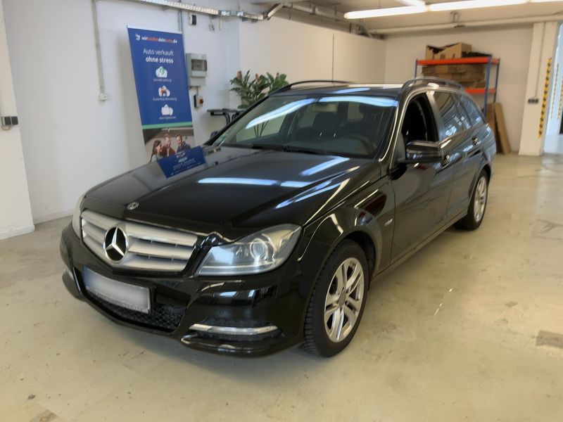 Mercedes-Benz C-Klasse C 200 CDI T BlueEfficiency Classic 2011 – снимка 1
