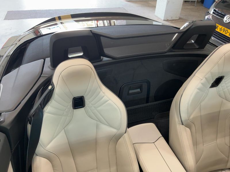 BMW Z4 sDrive 30i M Sport — zdjęcie 14