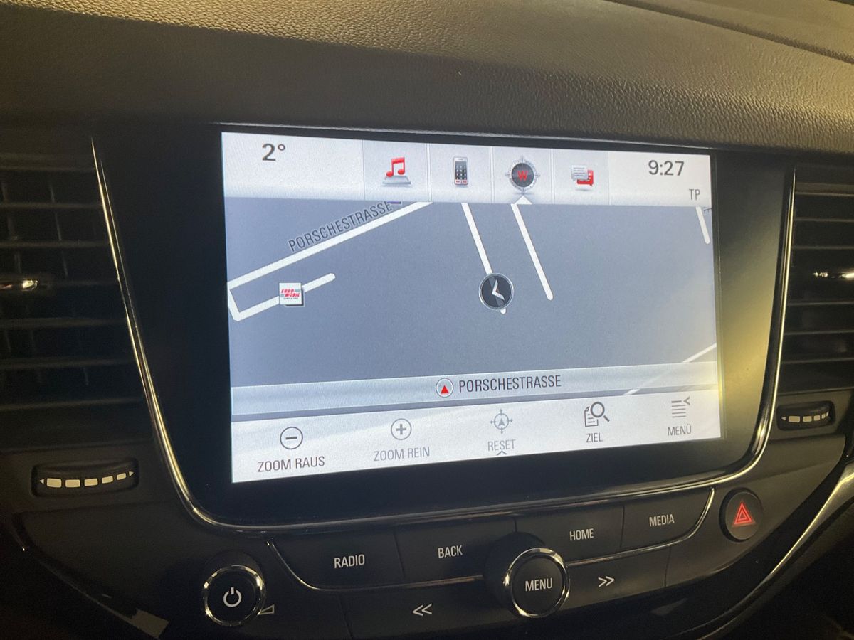 Opel Astra 2017 — photo 34