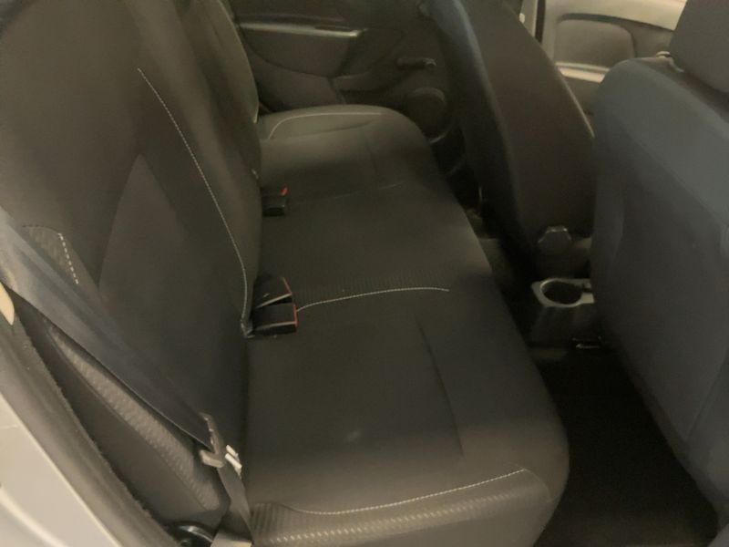 Dacia Sandero 0.9 TCe Ambiance 2018 – снимка 19