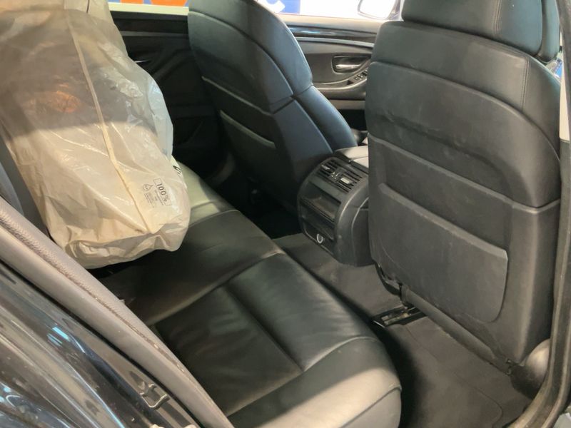 BMW 5er 530d 2011 – снимка 20
