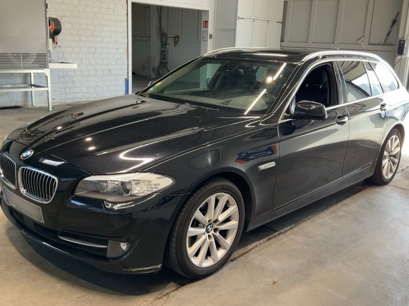 BMW 5er 530d 2011 – снимка 1