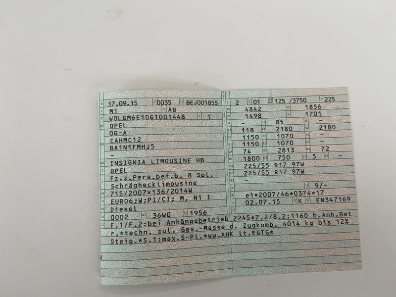 Opel Insignia 2.0 CDTI Edition — zdjęcie 15