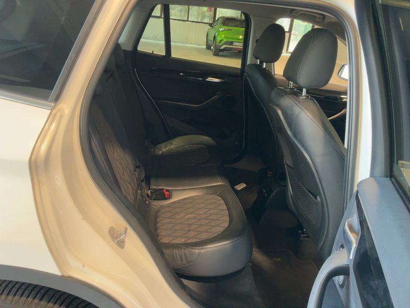 BMW X1 sDrive 18d xLine 2016 – снимка 19