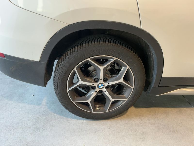 BMW X1 sDrive 18d xLine 2016 – снимка 9
