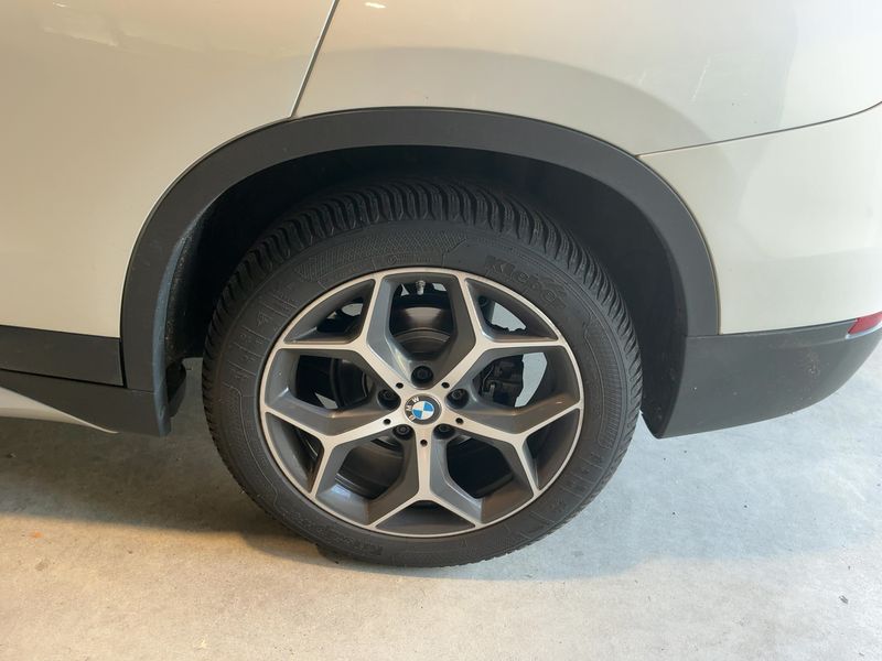 BMW X1 sDrive 18d xLine 2016 – снимка 5