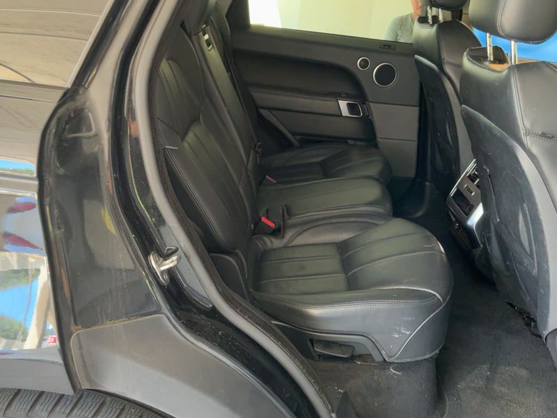 Land Rover Range Rover Sport 3.0 TD V6 HSE — zdjęcie 14
