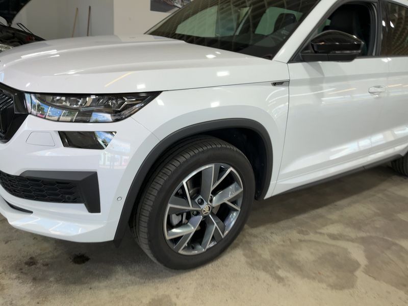 Skoda Kodiaq 2.0 TDI Sportline 4x4 — zdjęcie 2
