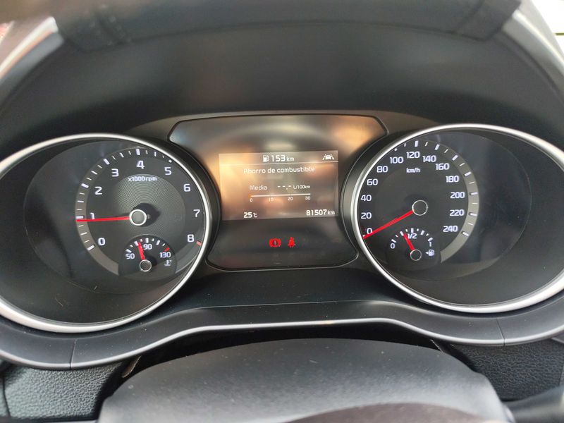 Kia XCeed 1.0 TGDI Drive — zdjęcie 12