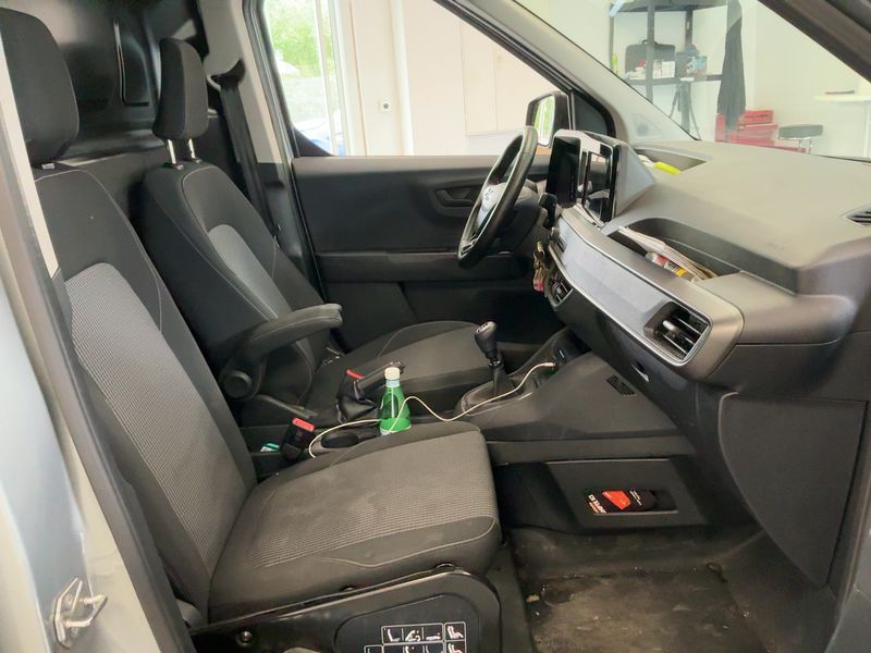 Ford Transit Courier 1.5 TDCi EcoBlue Trend — zdjęcie 11
