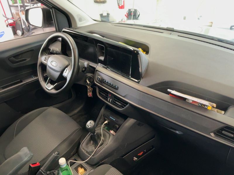 Ford Transit Courier 1.5 TDCi EcoBlue Trend — zdjęcie 12