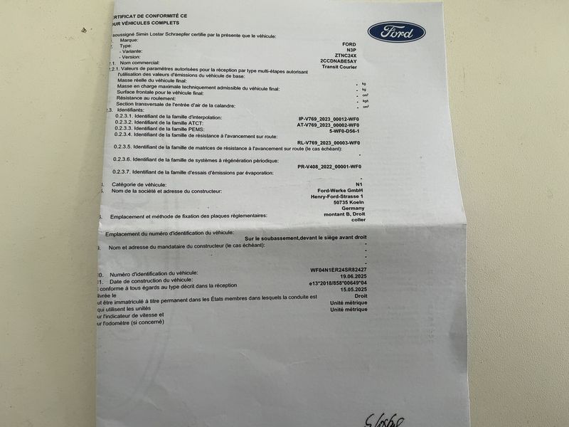 Ford Transit Courier 1.5 TDCi EcoBlue Trend — zdjęcie 16