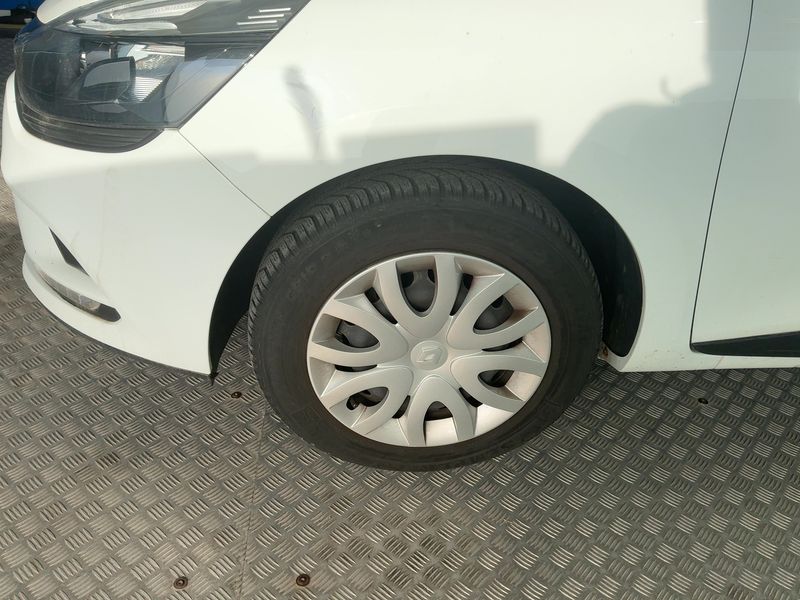 Renault Clio 0.9 TCe Zen 2018 – снимка 3
