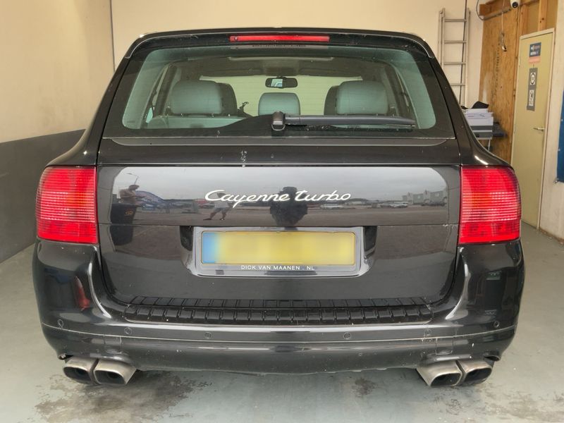 Porsche Cayenne Turbo — zdjęcie 5