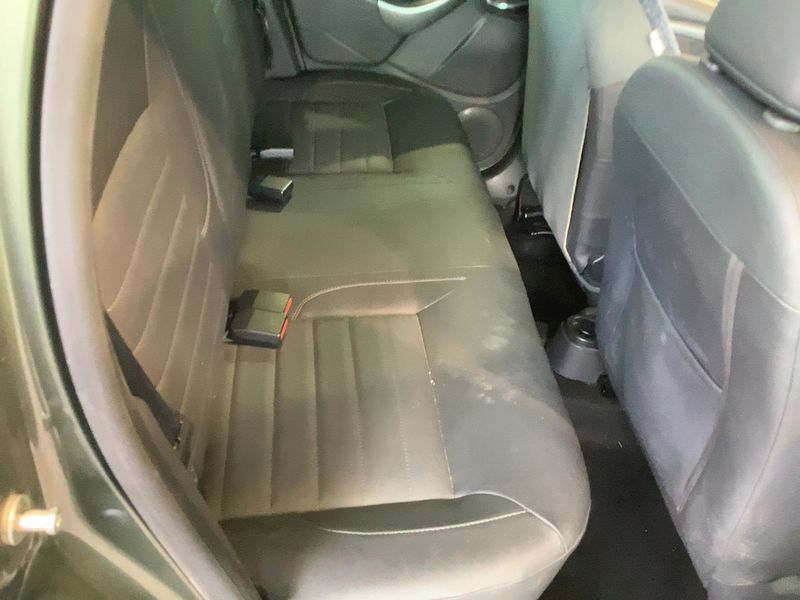 Dacia Duster 1.5 dCi Prestige 4x4 — zdjęcie 14