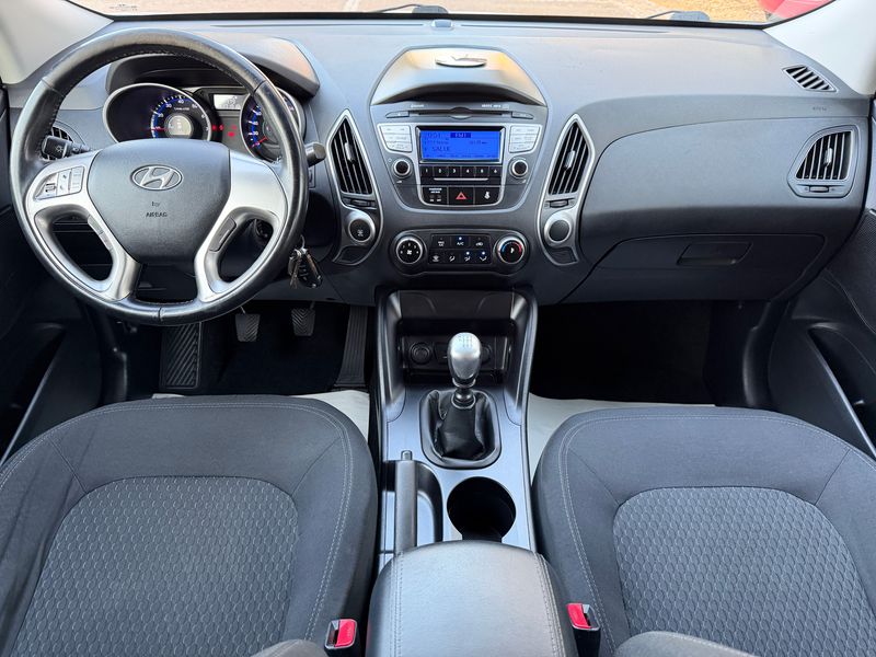 Hyundai ix35 1.6 Classic 2WD — zdjęcie 11