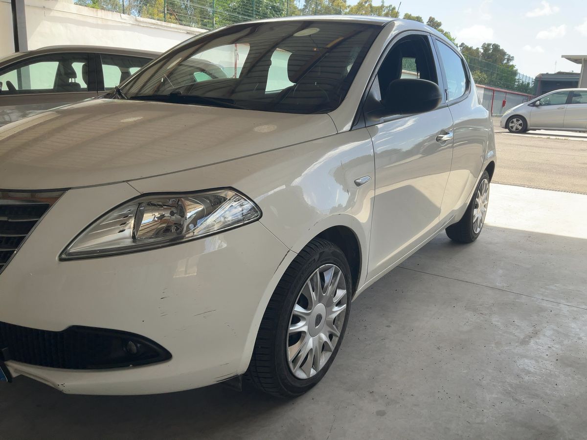 Lancia Ypsilon d'occasion