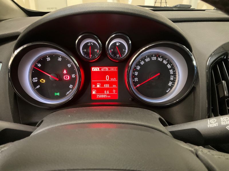 Opel Astra 1.6 CDTI DPF Cosmo — zdjęcie 4