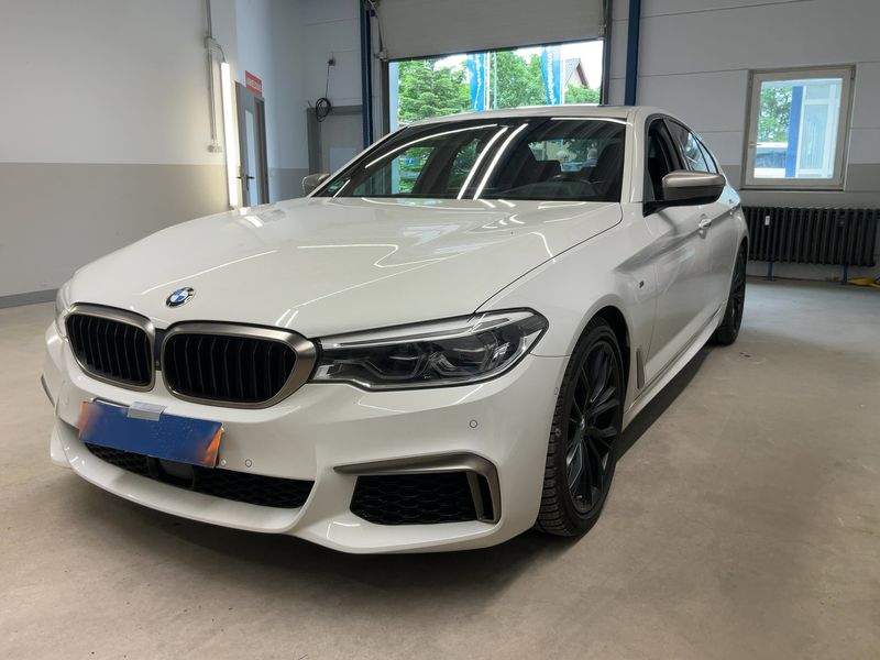BMW 5er M550i xDrive — zdjęcie 1