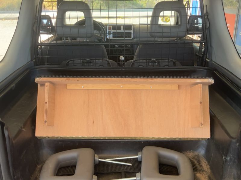 Suzuki Jimny 1.3 Special Edition — zdjęcie 10