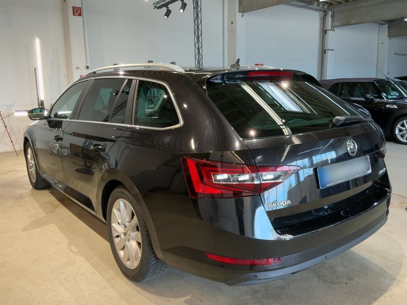 Skoda Superb 2.0 TDI Style 2016 – снимка 6