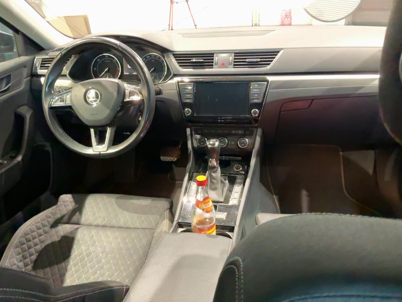 Skoda Superb 2.0 TDI Style 2016 – снимка 18